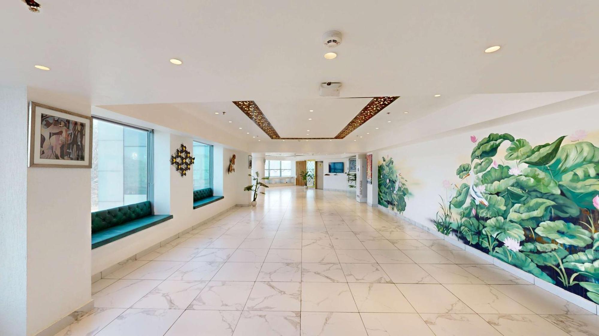Radisson Hotel Bareilly Airport Exteriör bild